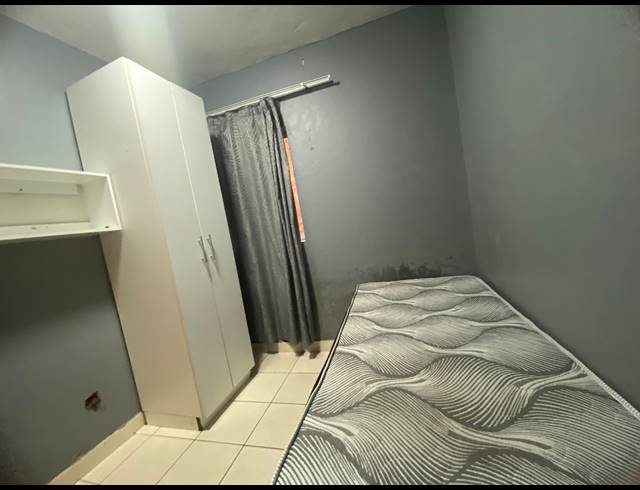 0.5 BEDROOM ROOM TO LET IN MUSGRAVE